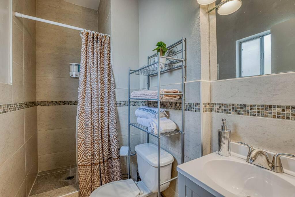 The Hummingbird Sunset Home, West Side El Paso Extérieur photo